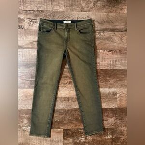 Free People mid-rise jeans size 28